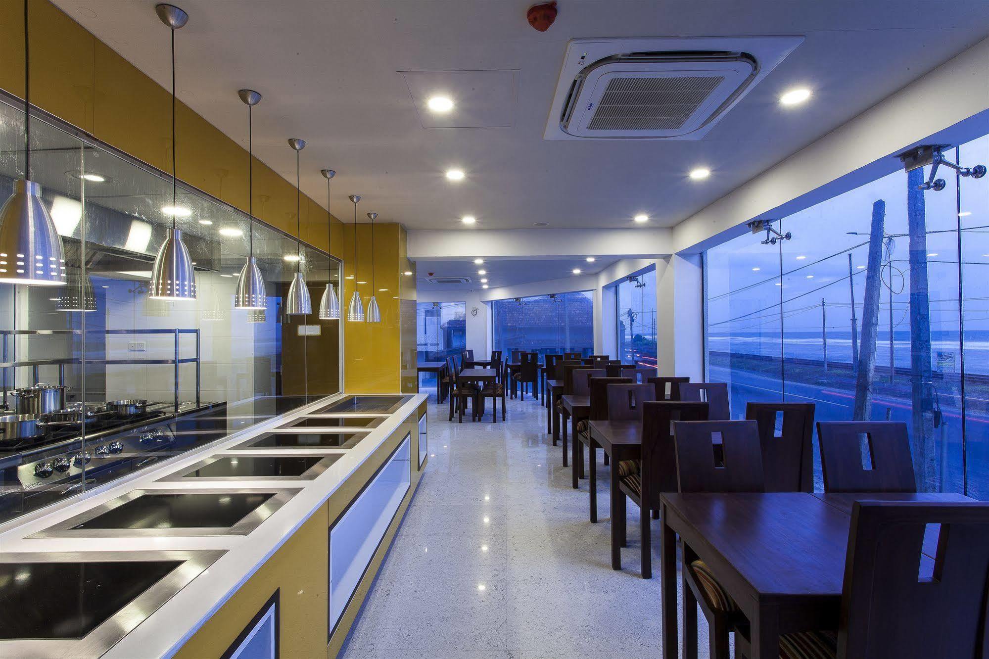 Hotel The Ocean Colombo